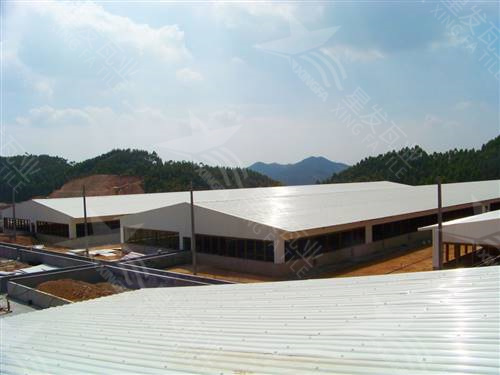 白色pvc840瓦抗污抗腐蝕廠房塑鋼瓦 養(yǎng)殖豬場用防腐隔熱瓦 拉薩pvc采光瓦生產廠家直銷